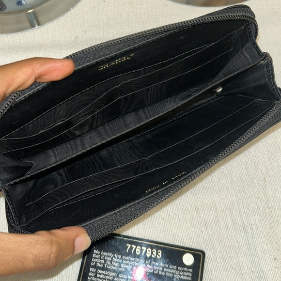 CHANEL Black Leather Long Wallet - Picture 5 of 12